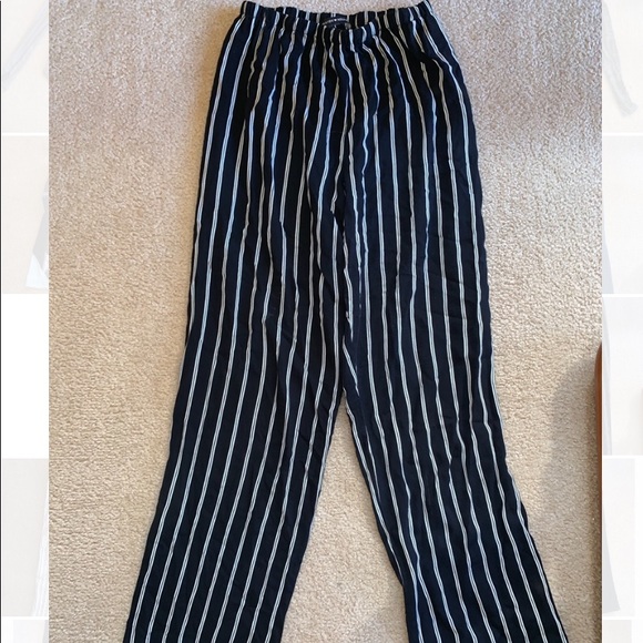 Brandy Melville pants - Picture 1 of 2